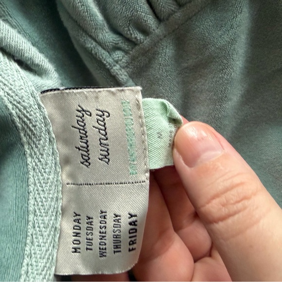 Anthropologie Saturday Sunday  Green Velour Long Sleeve Top M - Picture 4 of 4